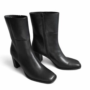 Women’s Black Heeled Boots